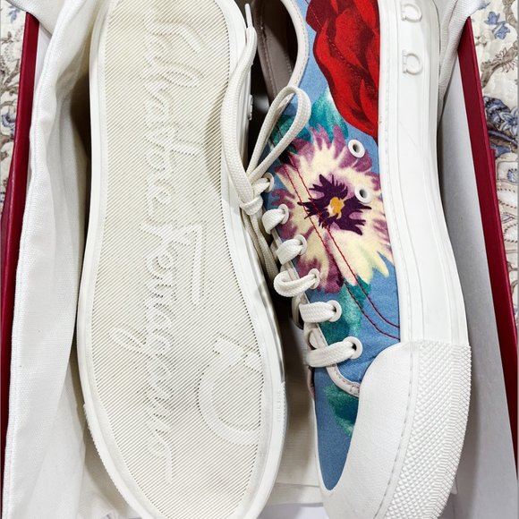 Womens Ferragamo Sneakers in size 11 - Brand new! - Picture 2 of 5